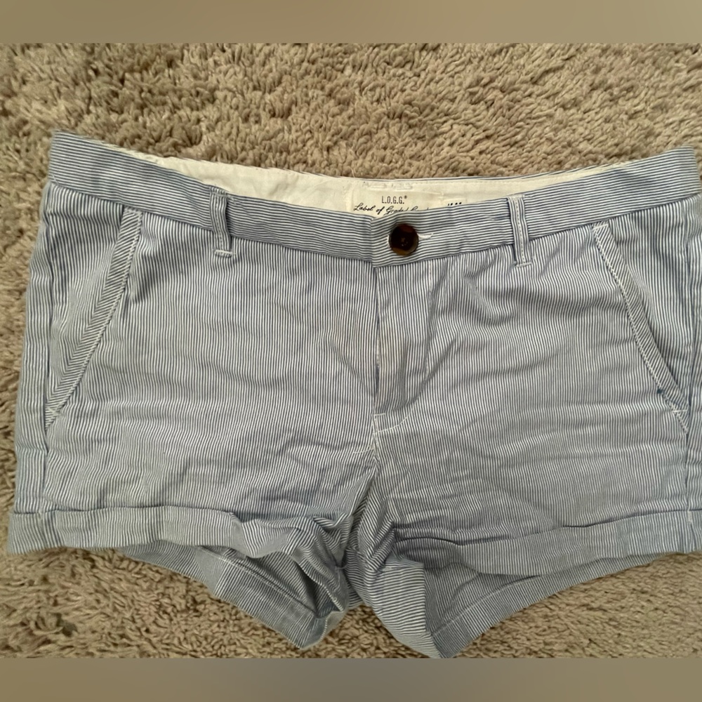 Seersucker Denim shorts size 4